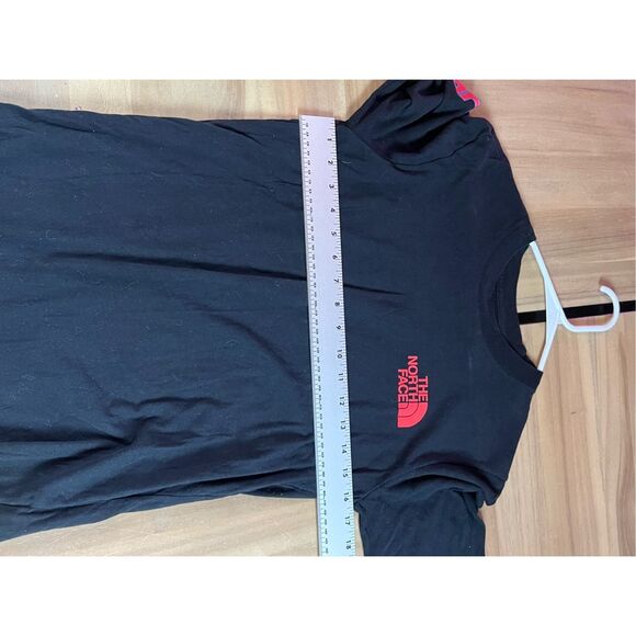 The North Face Men's Long Sleeve Hit‎ Graphic Tee - Size XS- Black/Red - Picture 5 of 5